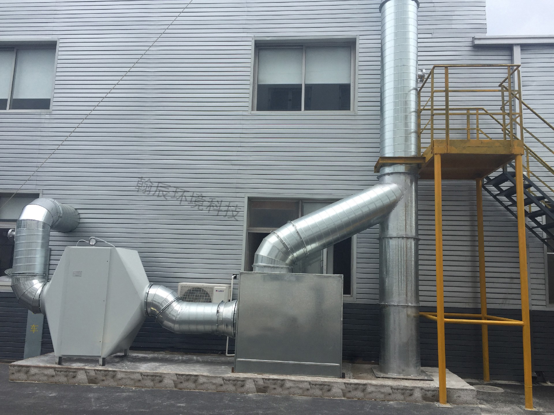 碳箱廢氣治理案例4.JPG